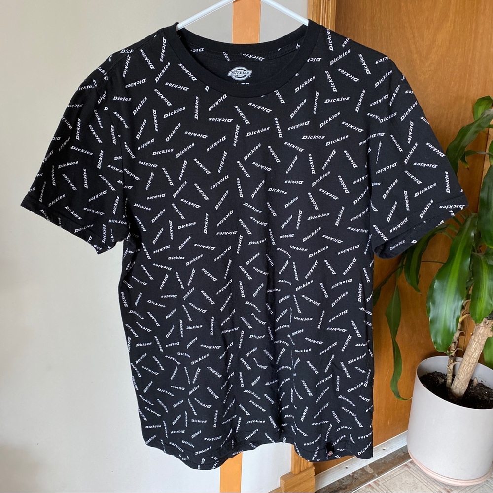 Dickies Scattered Logo Tee